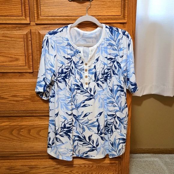 Modlily Blouse - Picture 1 of 3